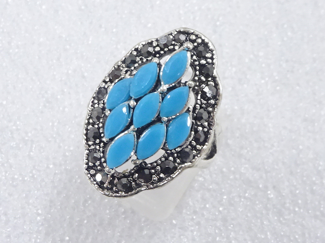 JAPANESE KIMONO / ANTIQUE COLORED STONE RING (SIZE 16)
